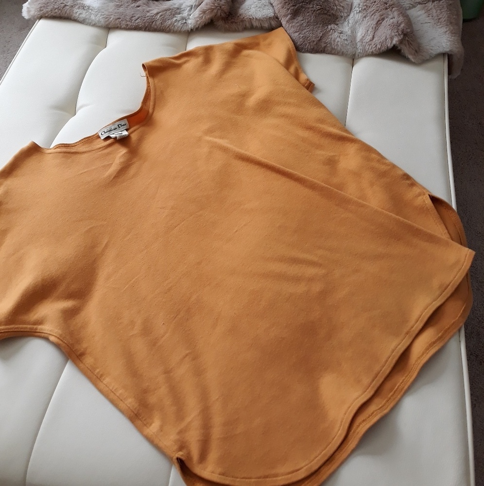 Christian Dior basic top (mustard)